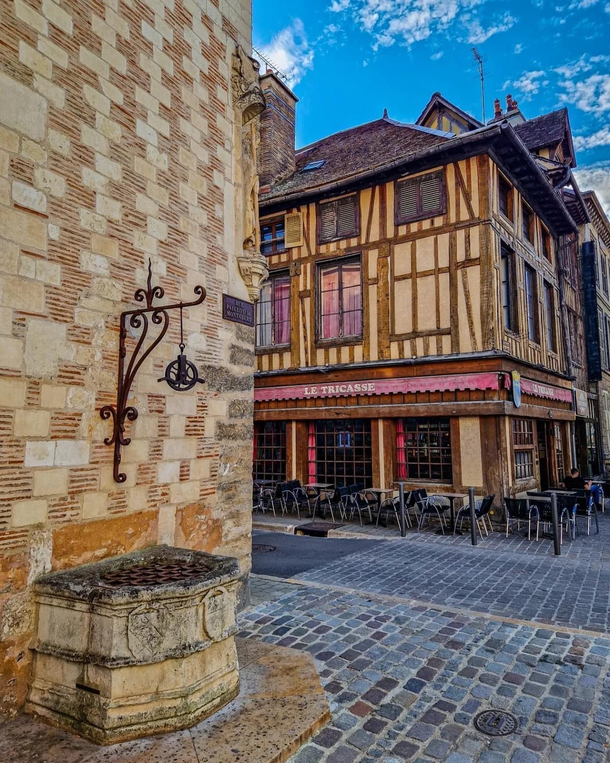 Apartmán Le Sacre Troyes Exteriér fotografie